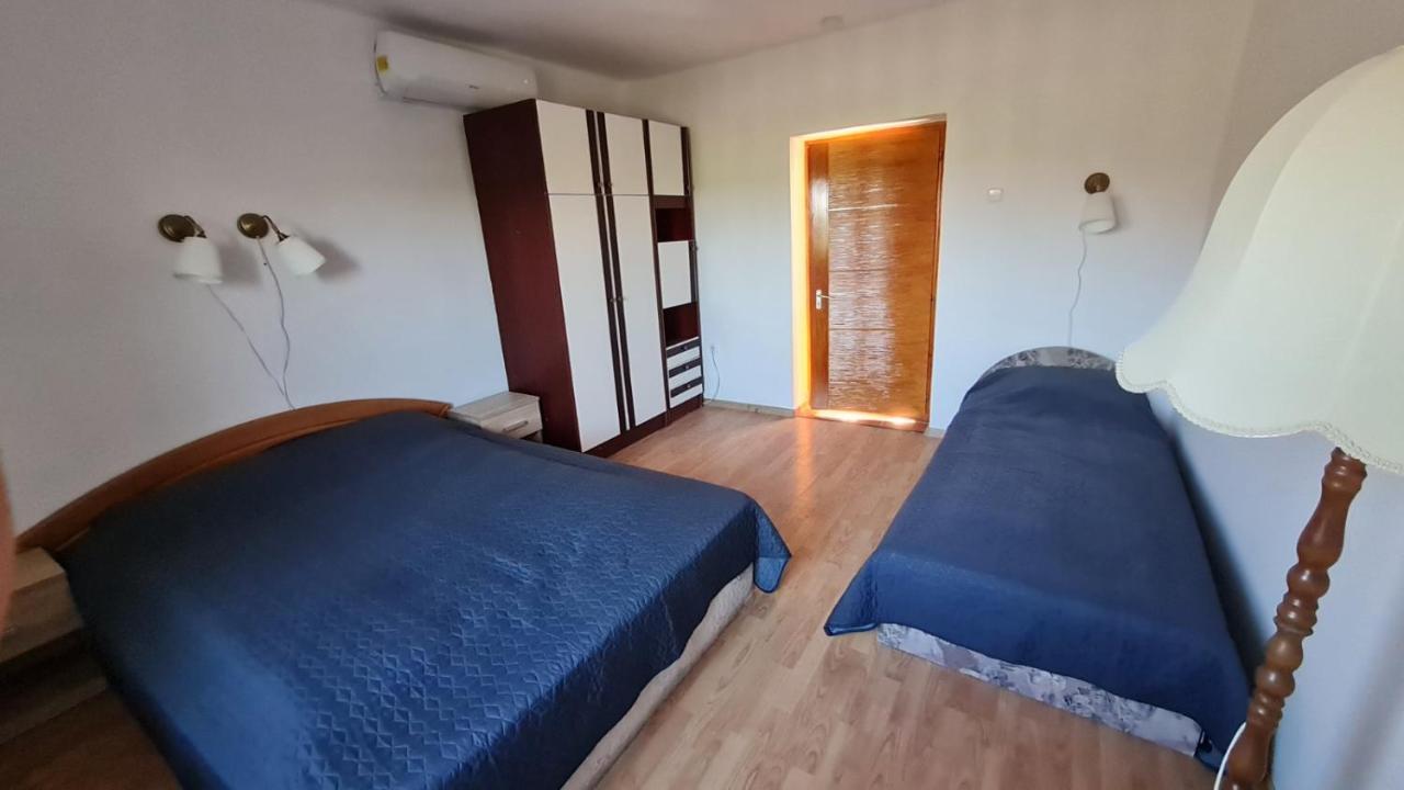Sarudi Vendeghaz Hotell Exteriör bild